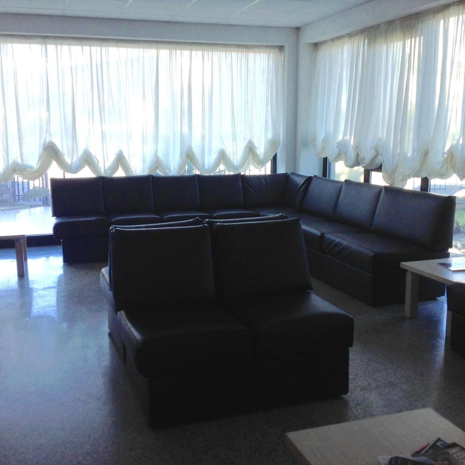 מארינלה די סרזאנה Hotel Rondine מראה חיצוני תמונה